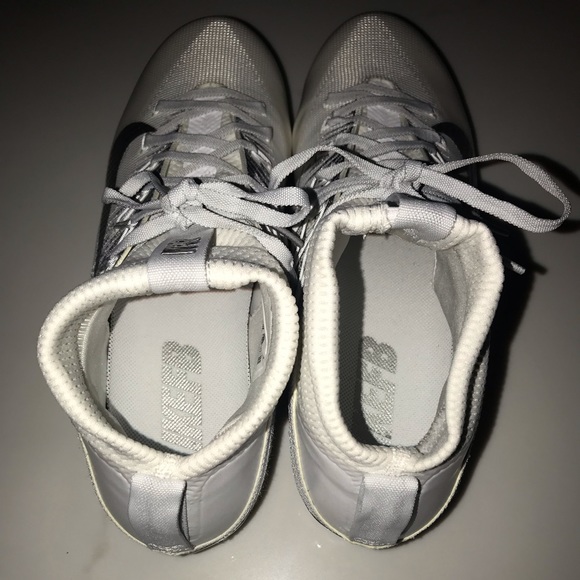 Nike Vapor Untouchable 2 Football Cleats - Picture 6 of 8